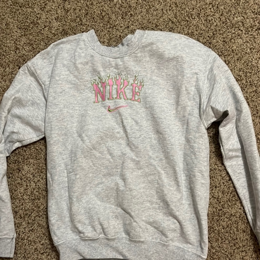 Nike flame crew